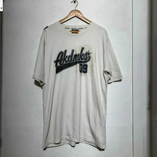 Vintage White Akademiks T Shirt - XL