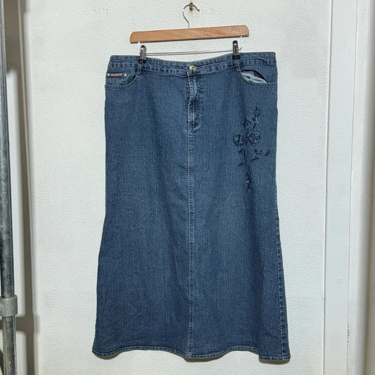 Vintage 00s Blue Denim Skirt Embroidered - Size 20