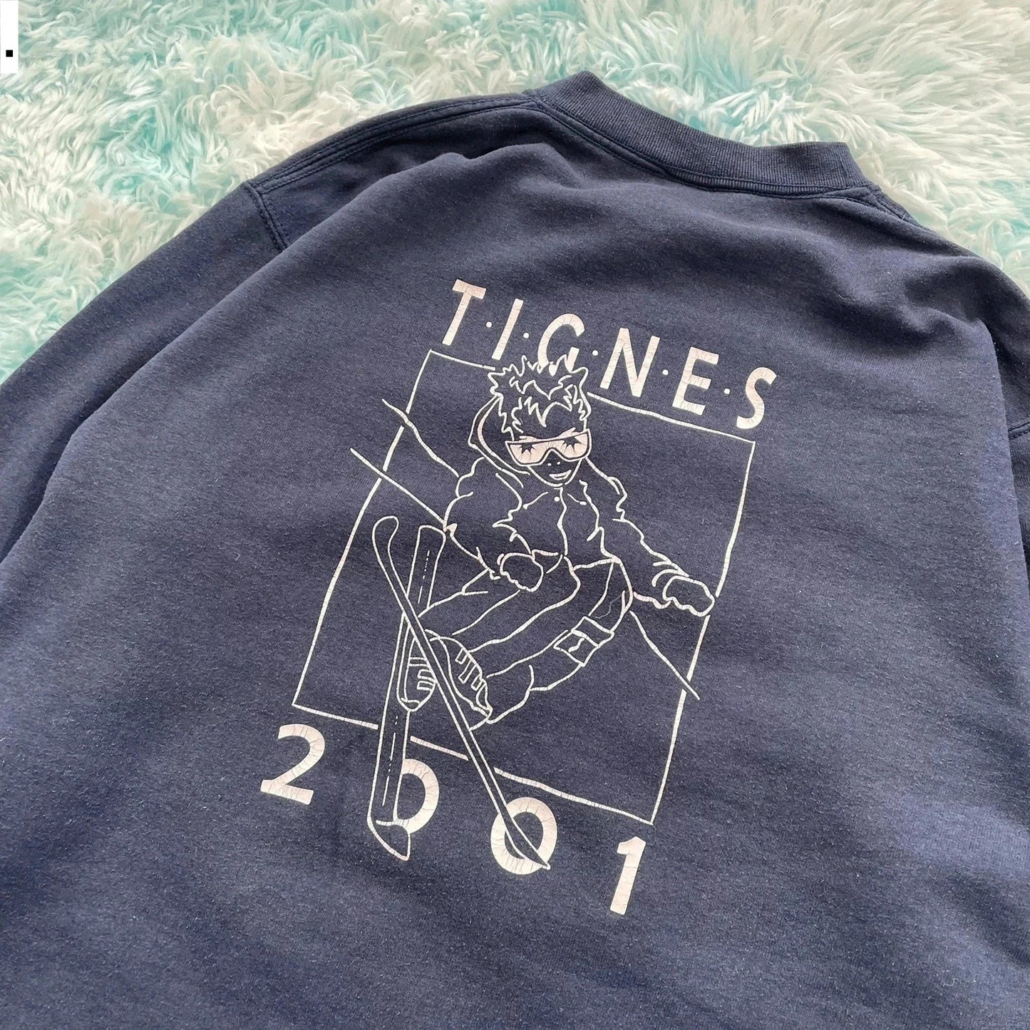 Vintage 2001 Navy Ski Graphic Sweatshirt - Large