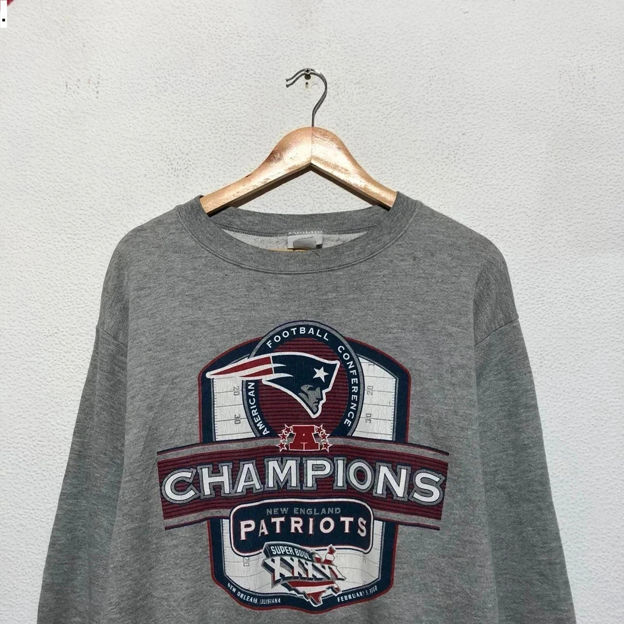 Vintage Grey New England Patriots Sweatshirt - Large