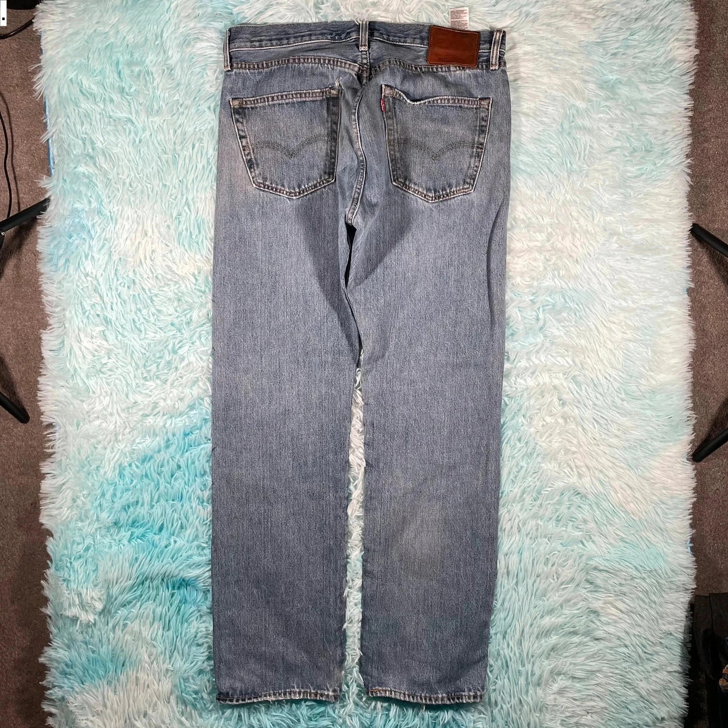Blue Levi’s 501 Jeans Straight Leg - 34W 32L