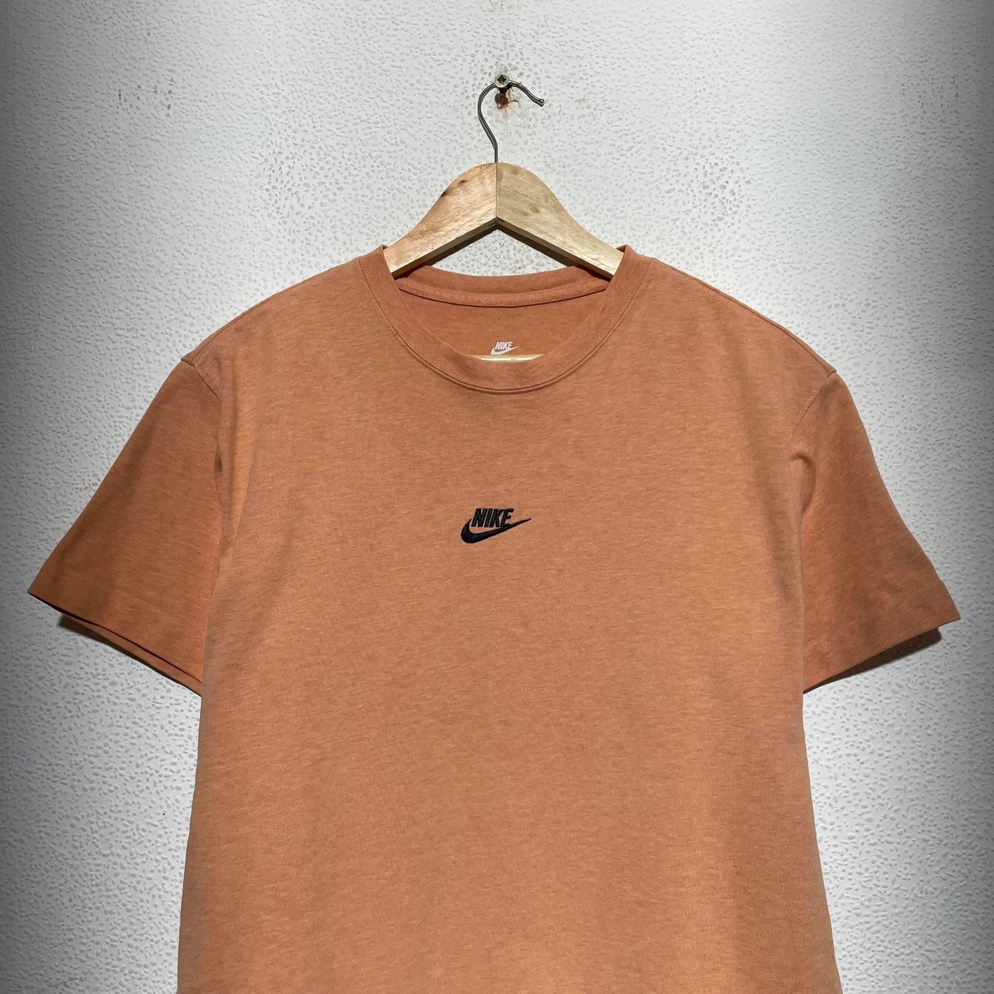 Peach Orange Nike T Shirt Plain - Medium