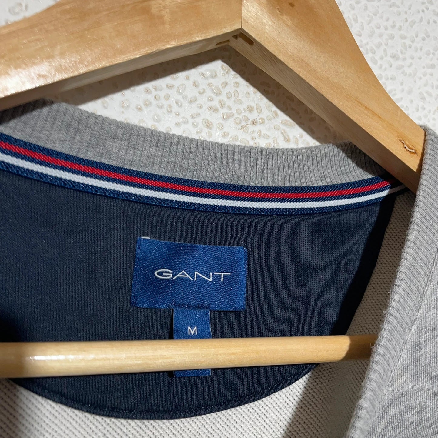 Grey Gant Sweatshirt Plain - Medium