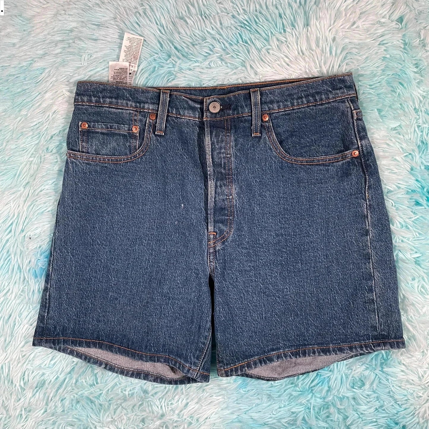 Blue Levi’s Denim Shorts Jorts - 32W