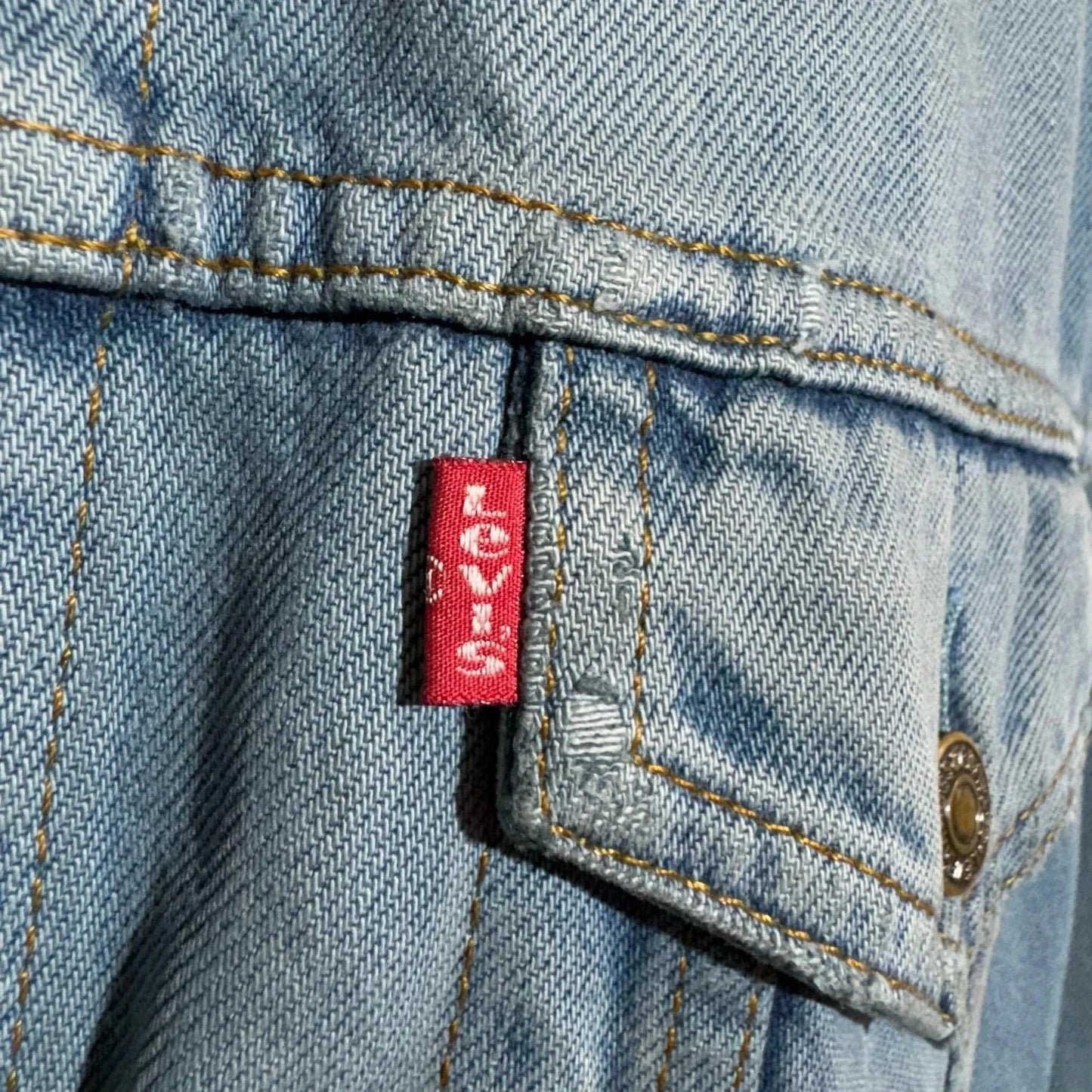 Vintage 90s Levi’s Denim Jacket - Medium