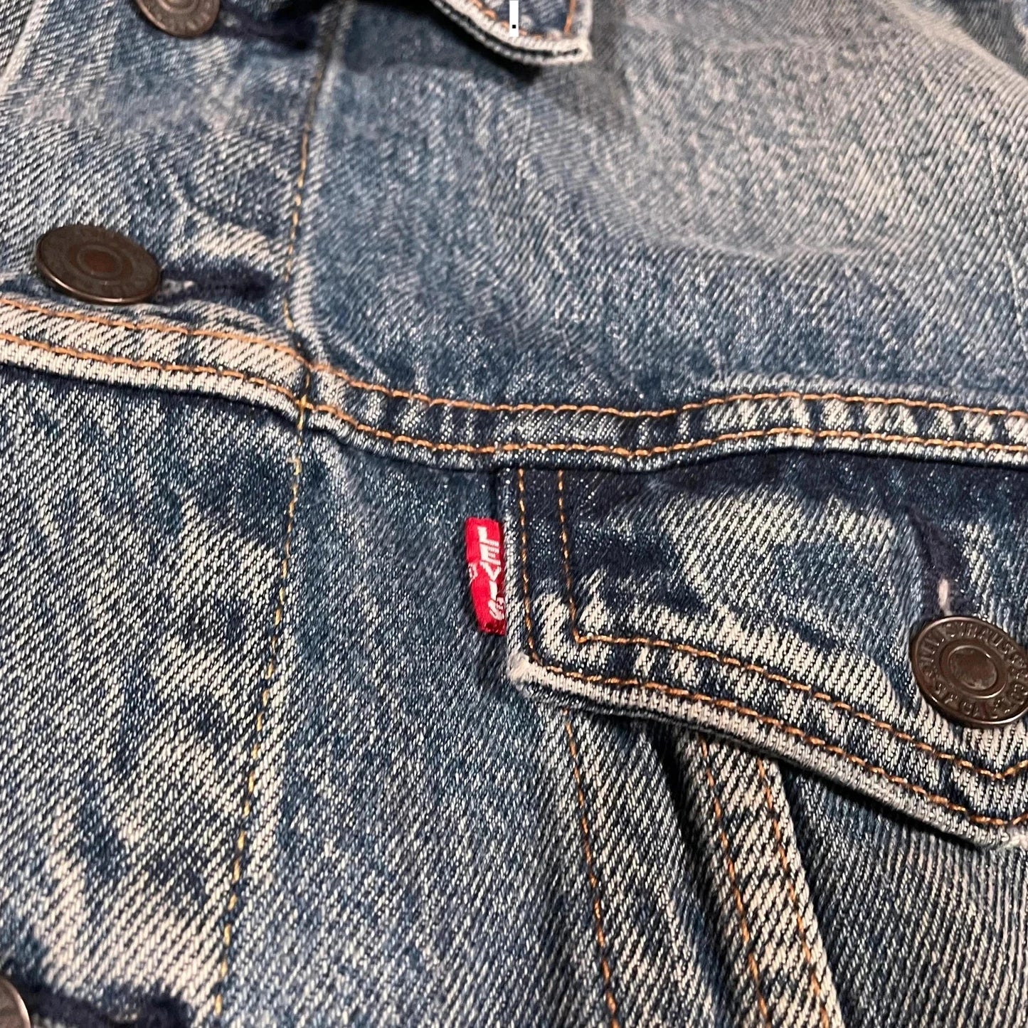Blue Levi’s Denim Jacket Premium - Small
