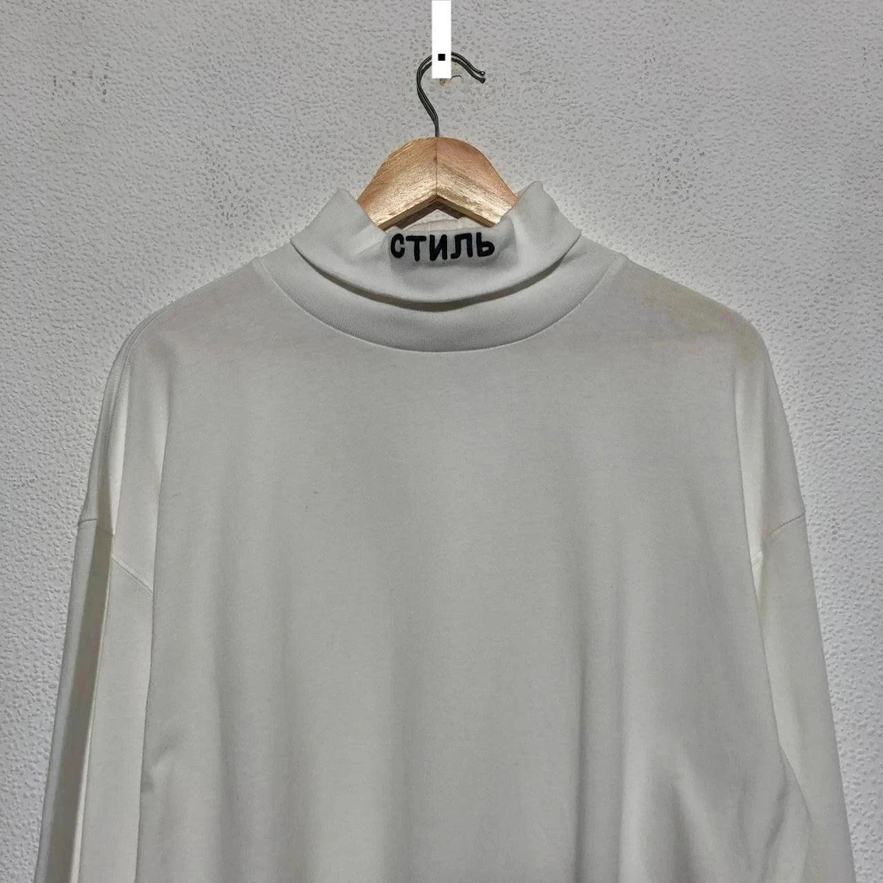Vintage White Heron Preston Mock Neck T Shirt - Large