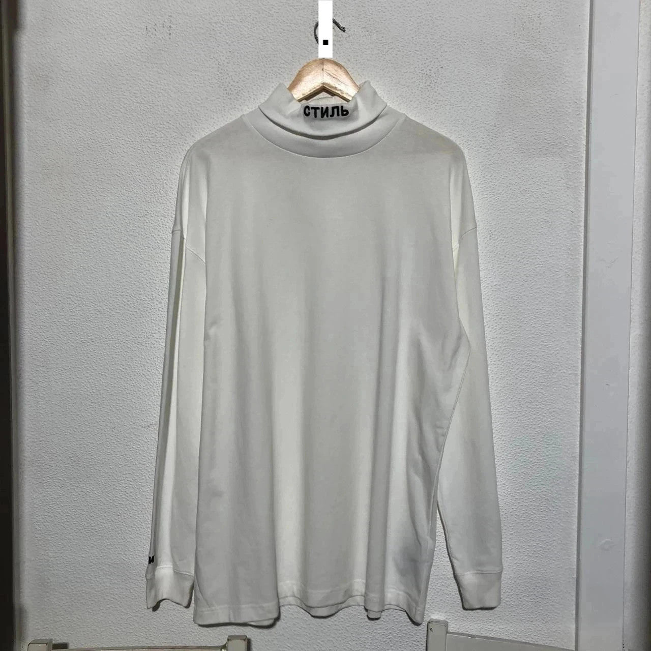 Vintage White Heron Preston Mock Neck T Shirt - Large