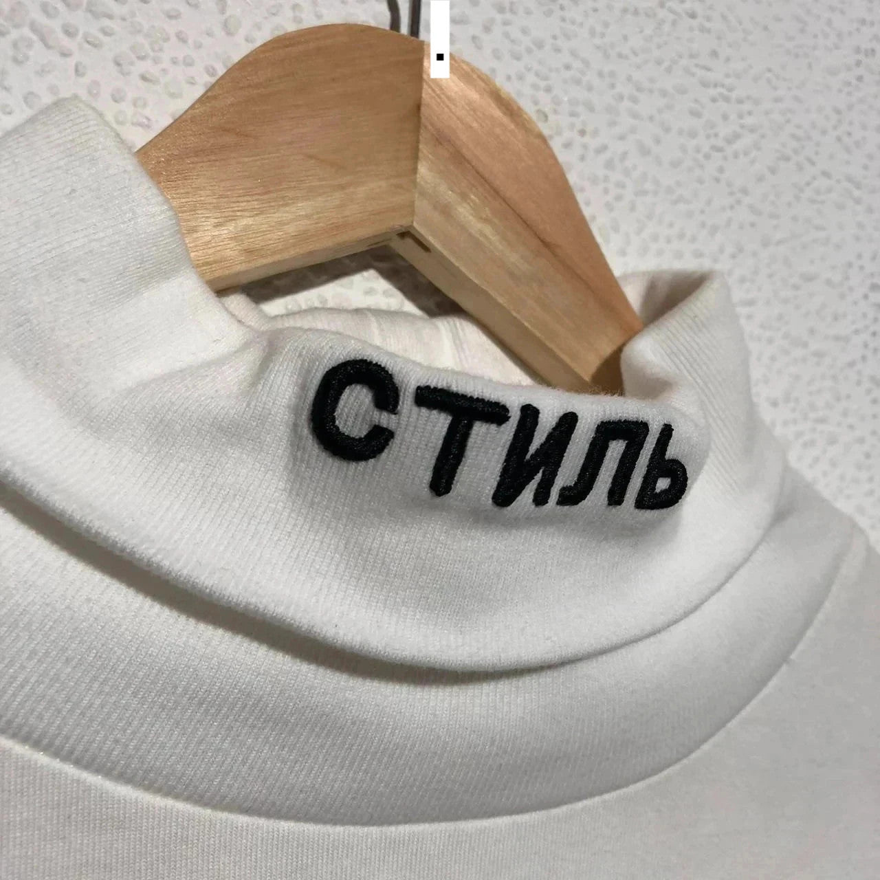 Vintage White Heron Preston Mock Neck T Shirt - Large