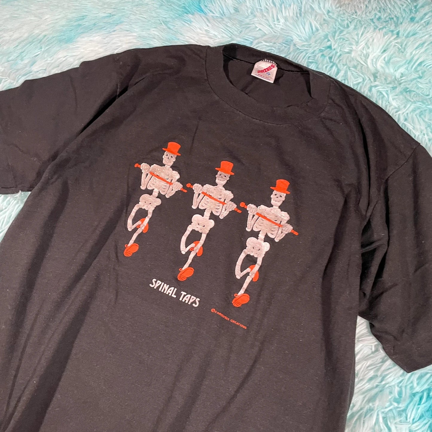 Vintage 90s Black Dancing Skeleton Graphic T shirt - XL