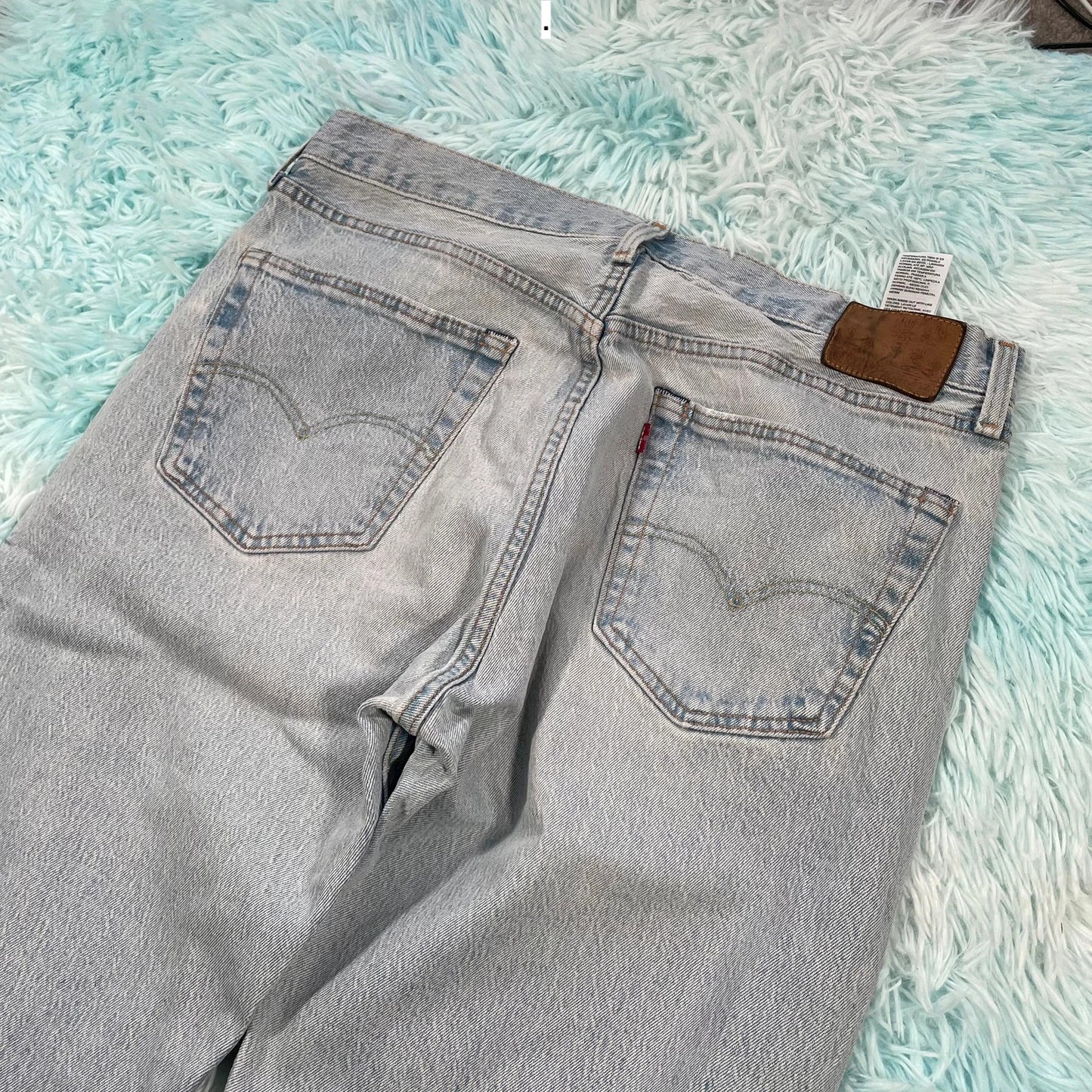 Vintage Levi’s 501 Jeans Lightwash Straight Leg - 36W 30L