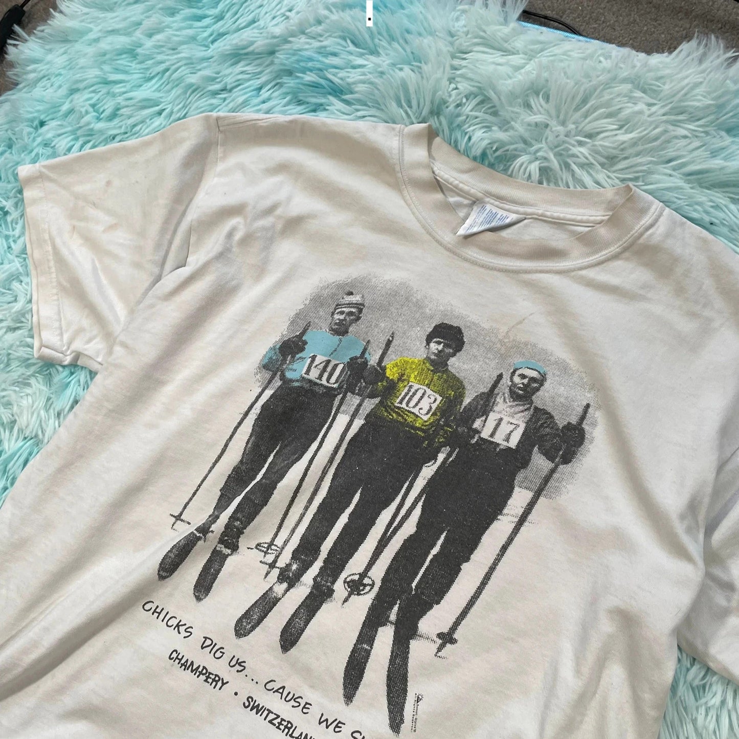 Vintage 90s White Skiing Graphic T Shirt - Large