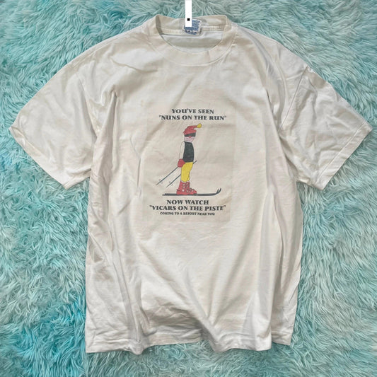 Vintage 90s White Skiing Vicars on the Piste Graphic T Shirt - XL