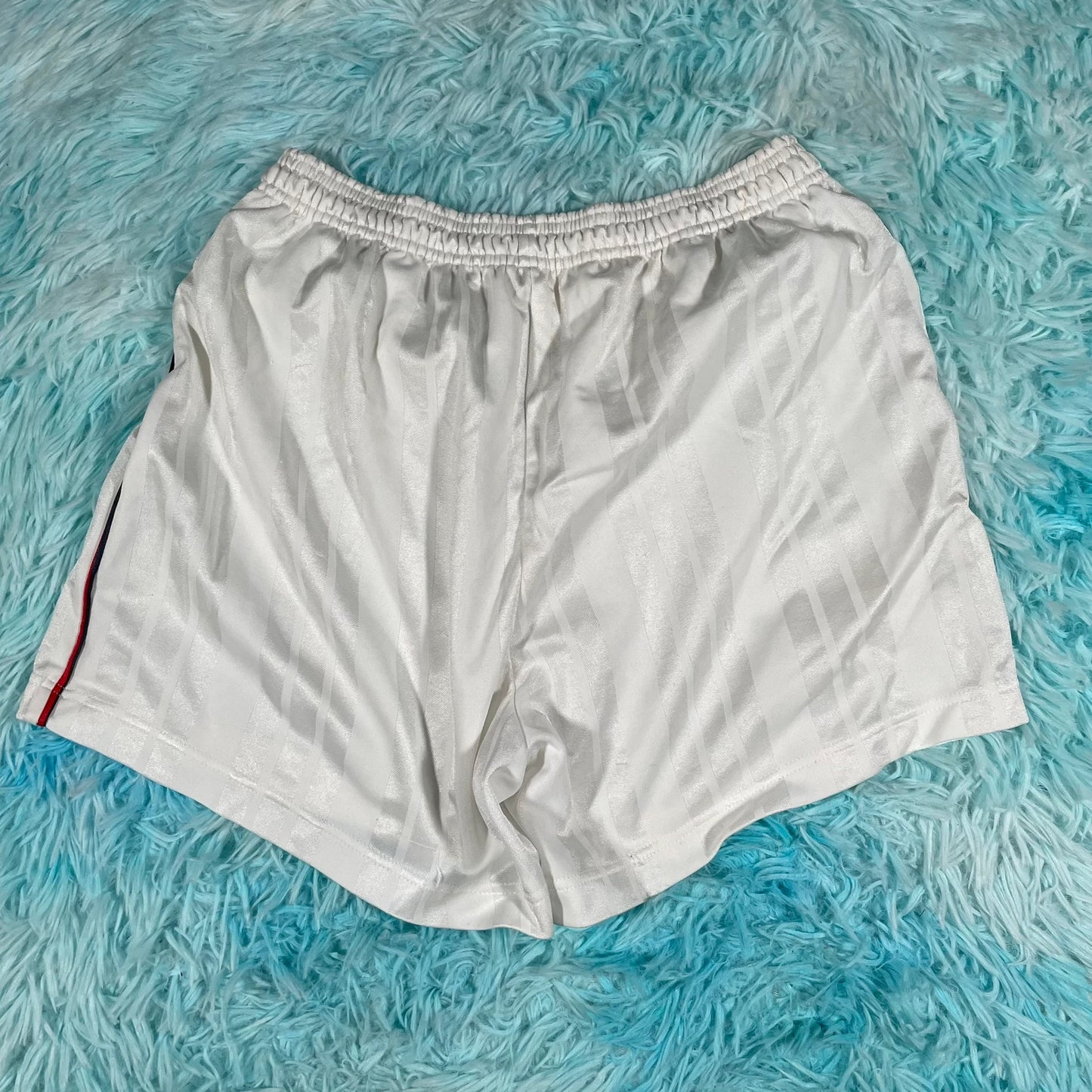 Vintage 90s White Arsenal Adidas Shorts - 38W XL