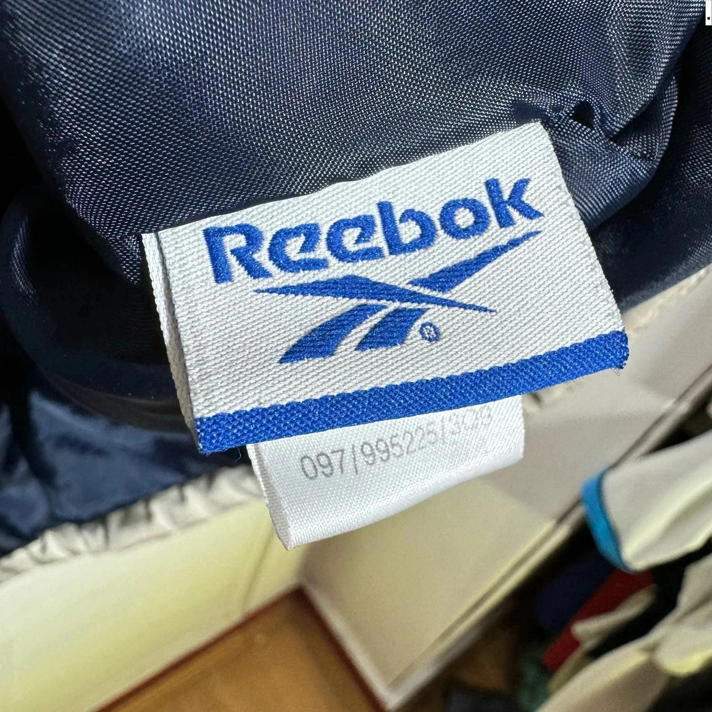 Vintage 90s Beige Reebok Puffer Jacket - Large