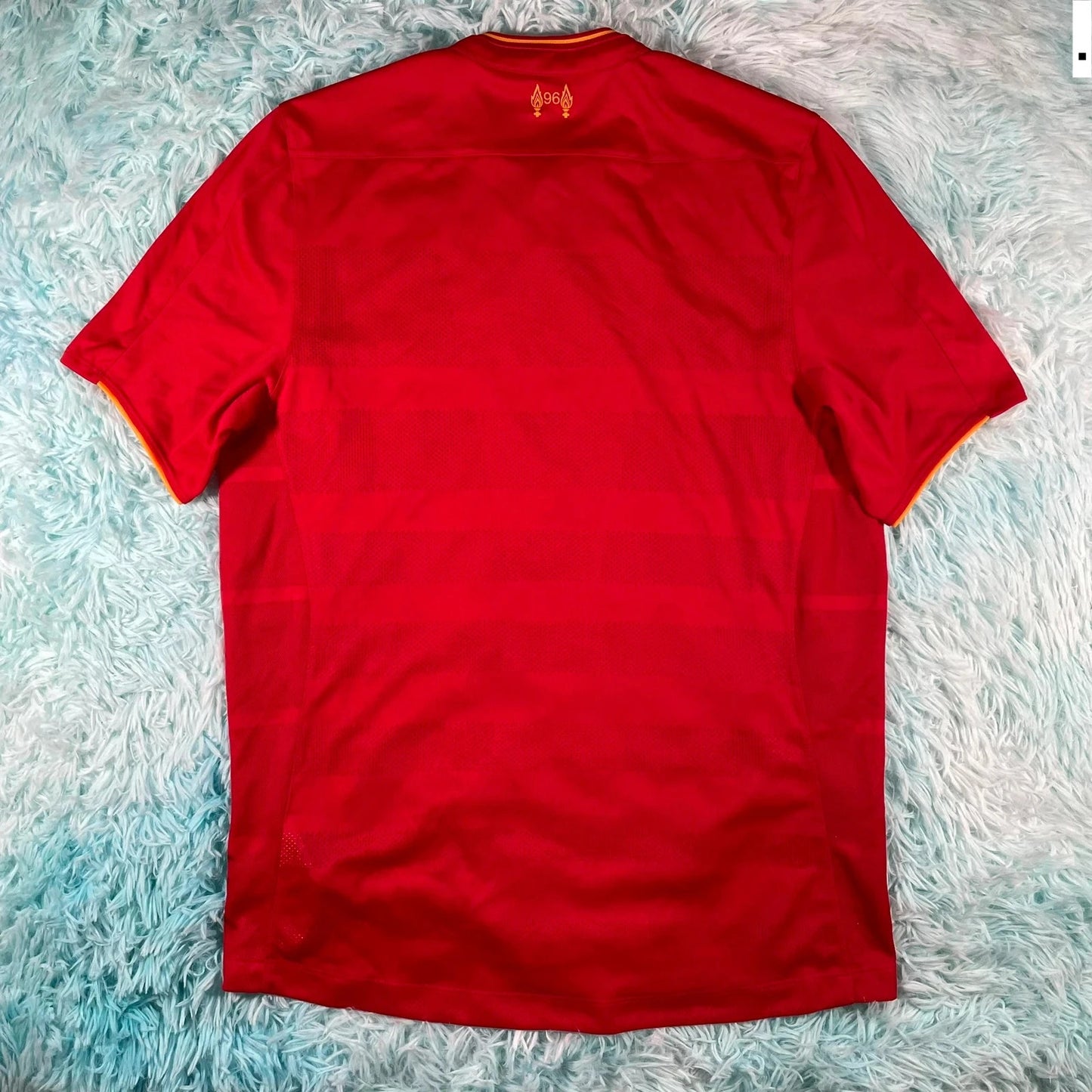 2016/17 Liverpool Shirt New Balance Home Kit - Medium