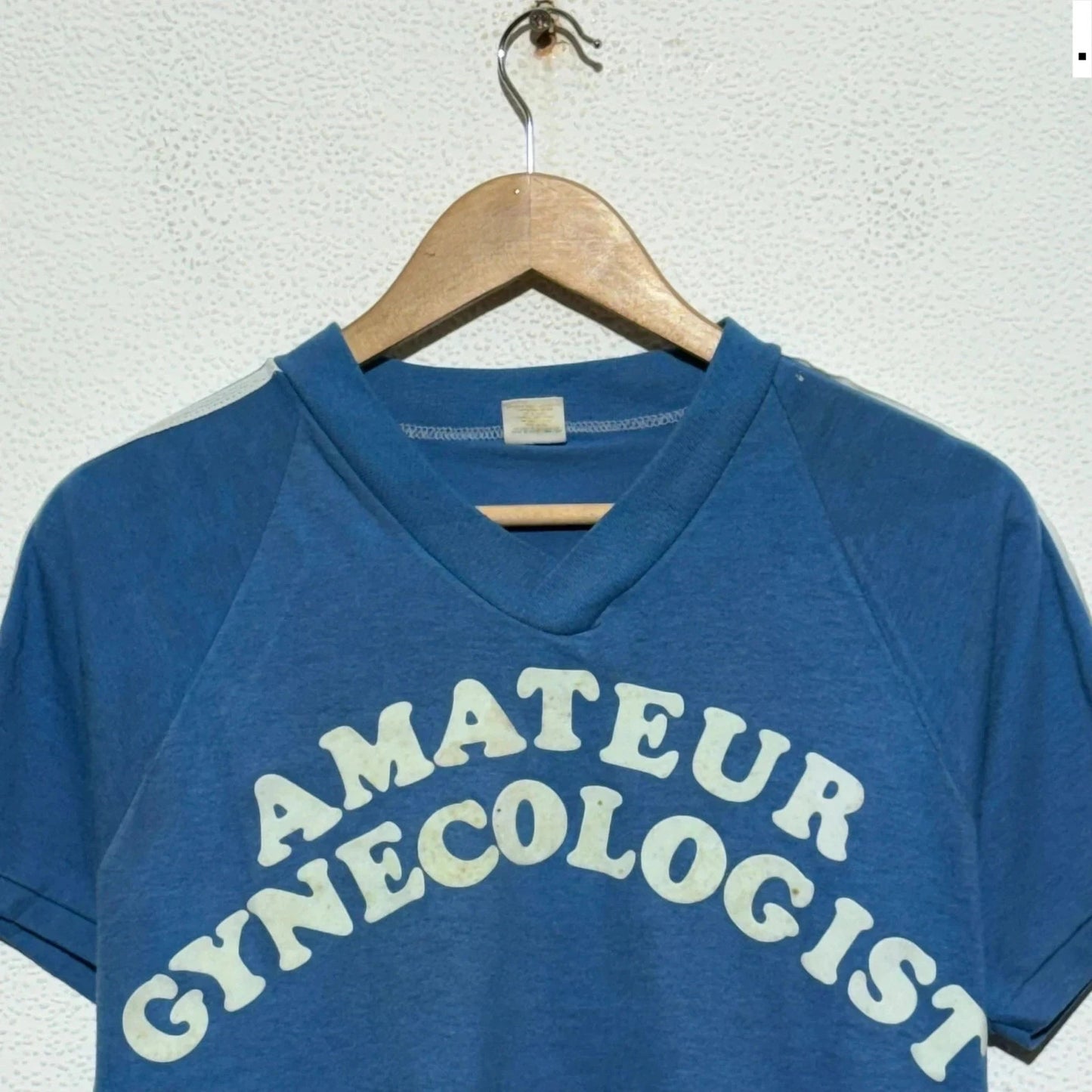 Vintage 70s Amateur Gynaecologist T Shirt - Medium