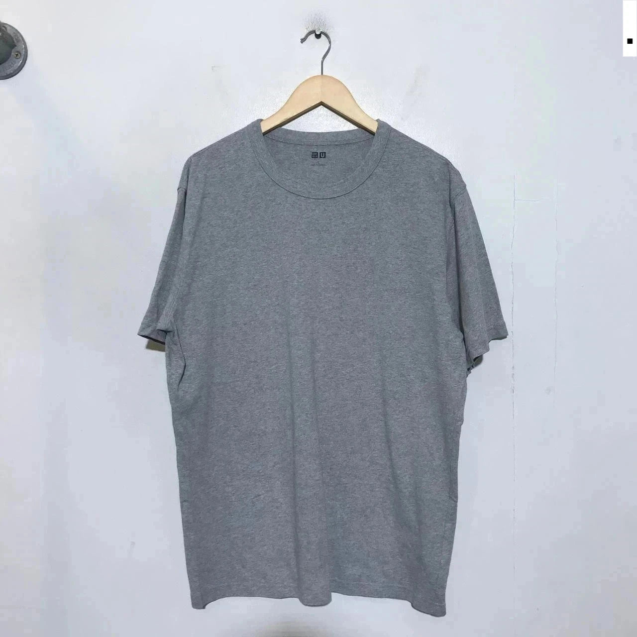 Grey Uniqlo Blank T Shirt Airism - Large