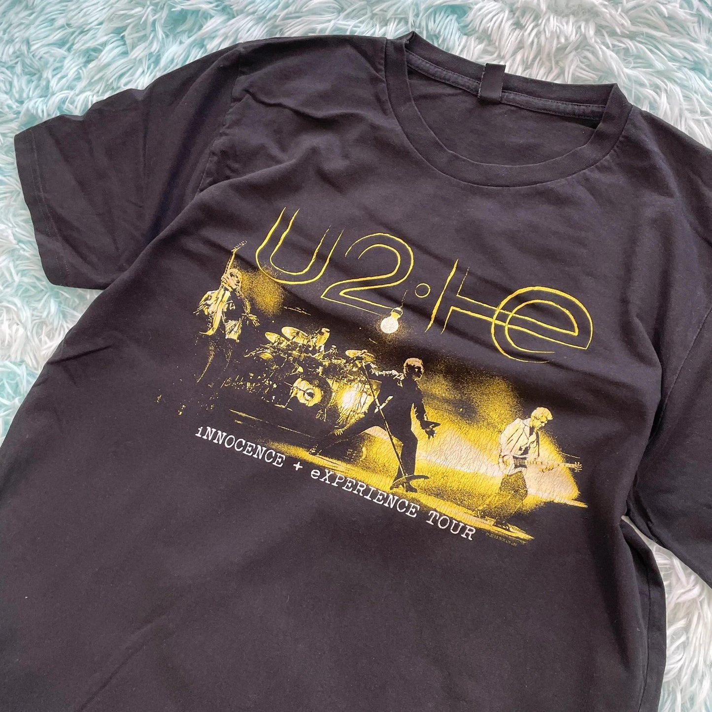 2015 Black U2 Band Graphic T Shirt - Medium