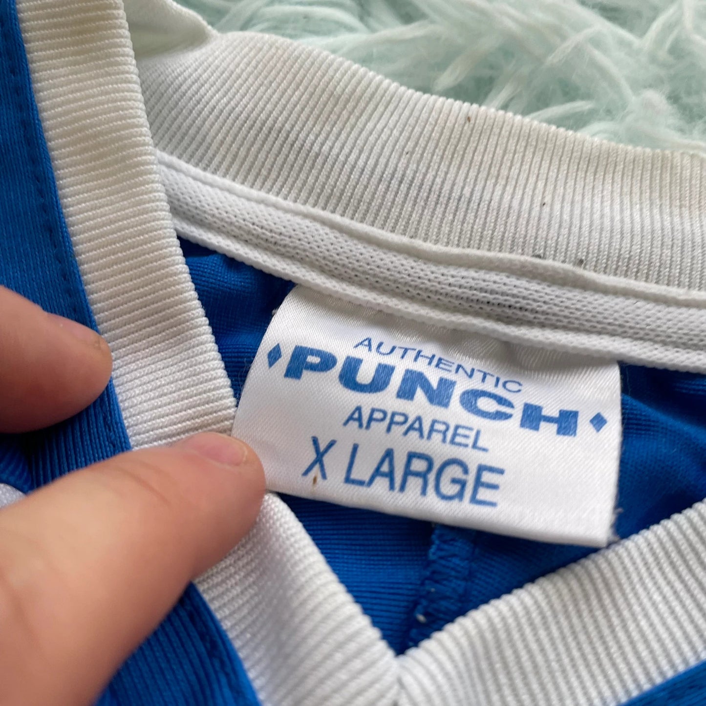 Vintage 2001 Ipswich Shirt Punch Home Kit - XL