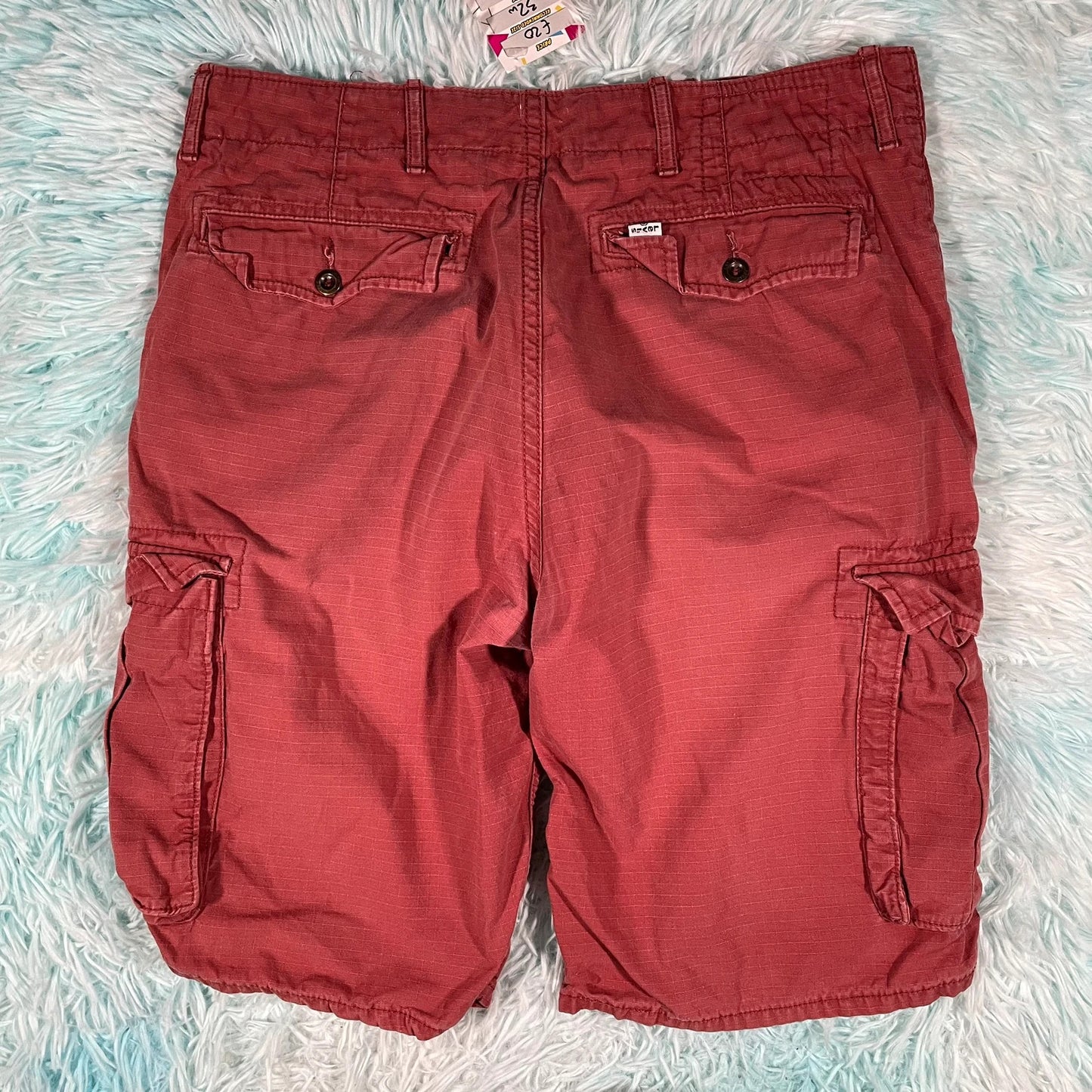 Vintage Red Levi’s Cargo Shorts - 32W