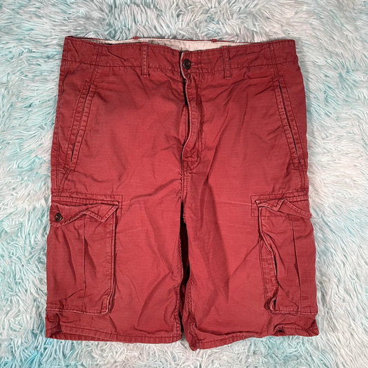 Vintage Red Levi’s Cargo Shorts - 32W