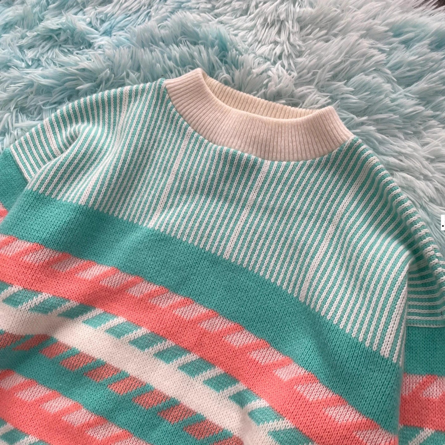 Vintage 80s Pastel Striped Knitted Jumper - Small