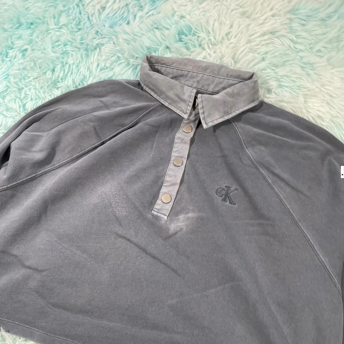 Grey Calvin Klein Cropped Sweatshirt - Large