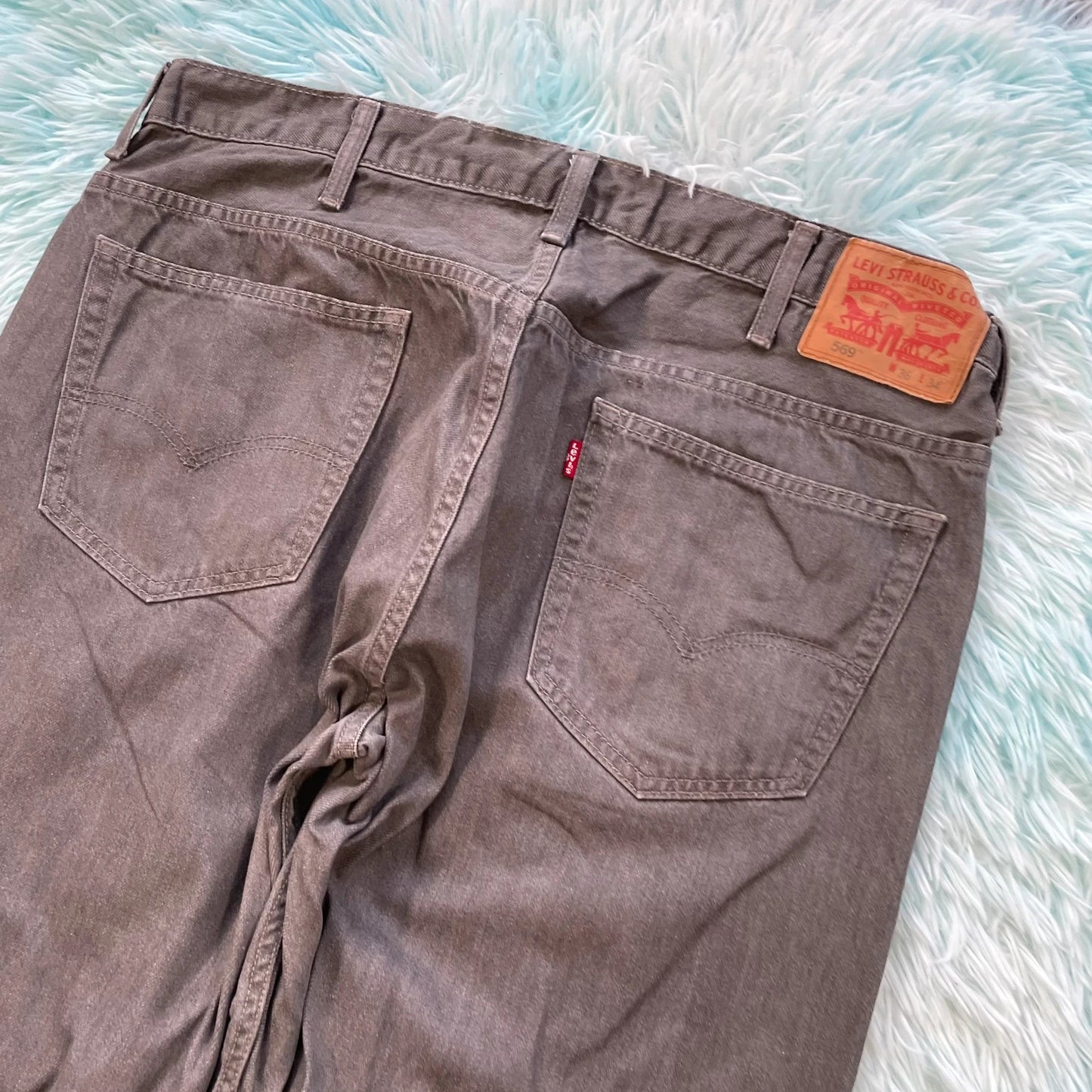 Vintage Grey Levi’s 569 Jeans - 38W 34L