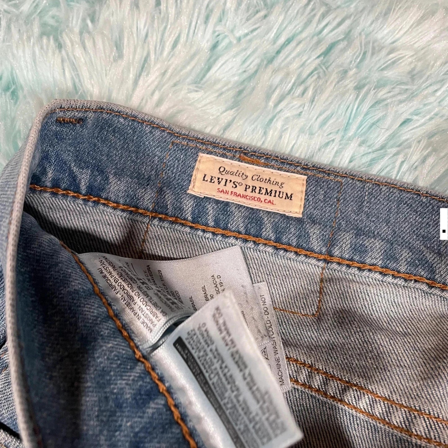 Blue Levi’s 510 Jeans Slim Fit - 32W 32L