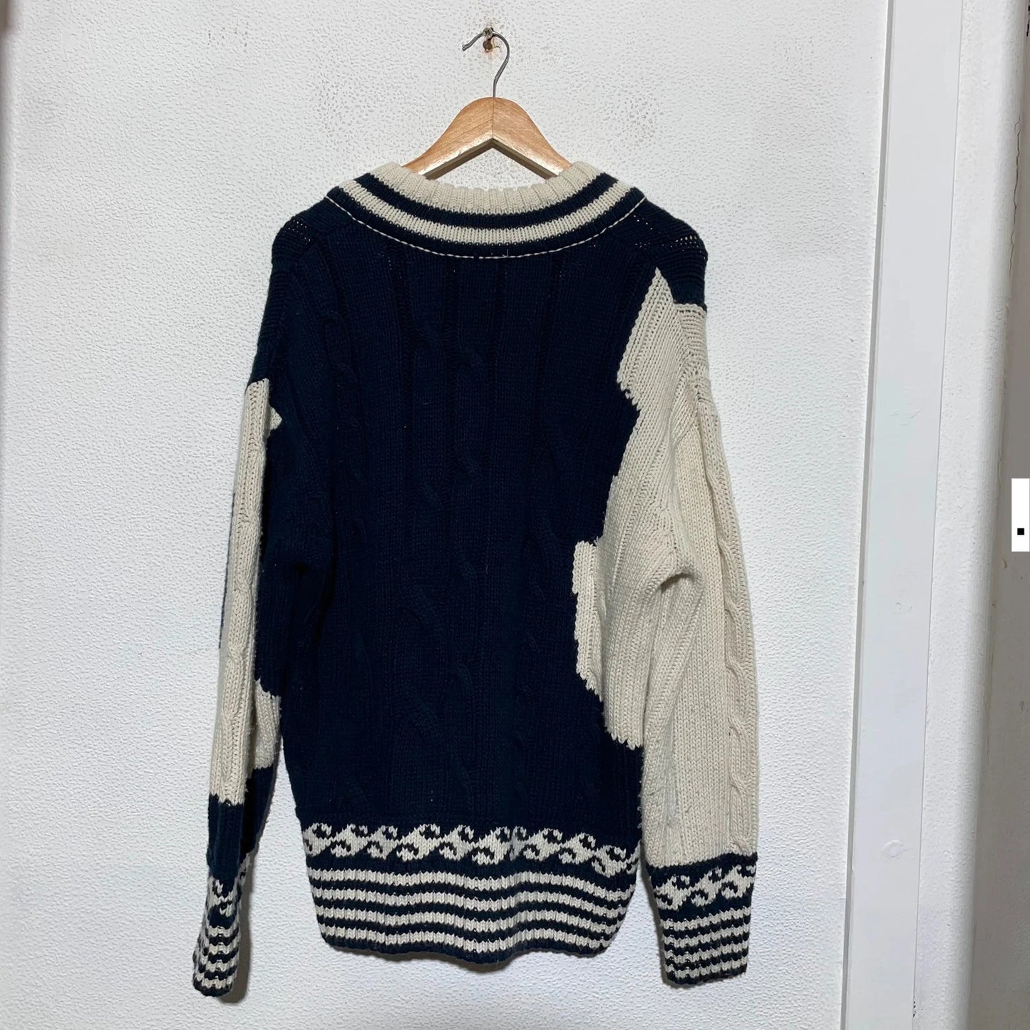 Navy & Cream Gant Heavyweight Knitted Jumper - Medium