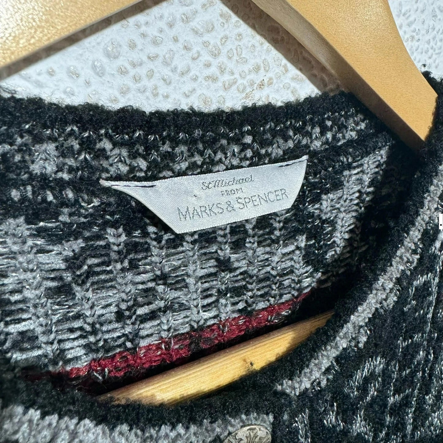 Vintage 80s Black Floral Patterned Knitted Cardigan