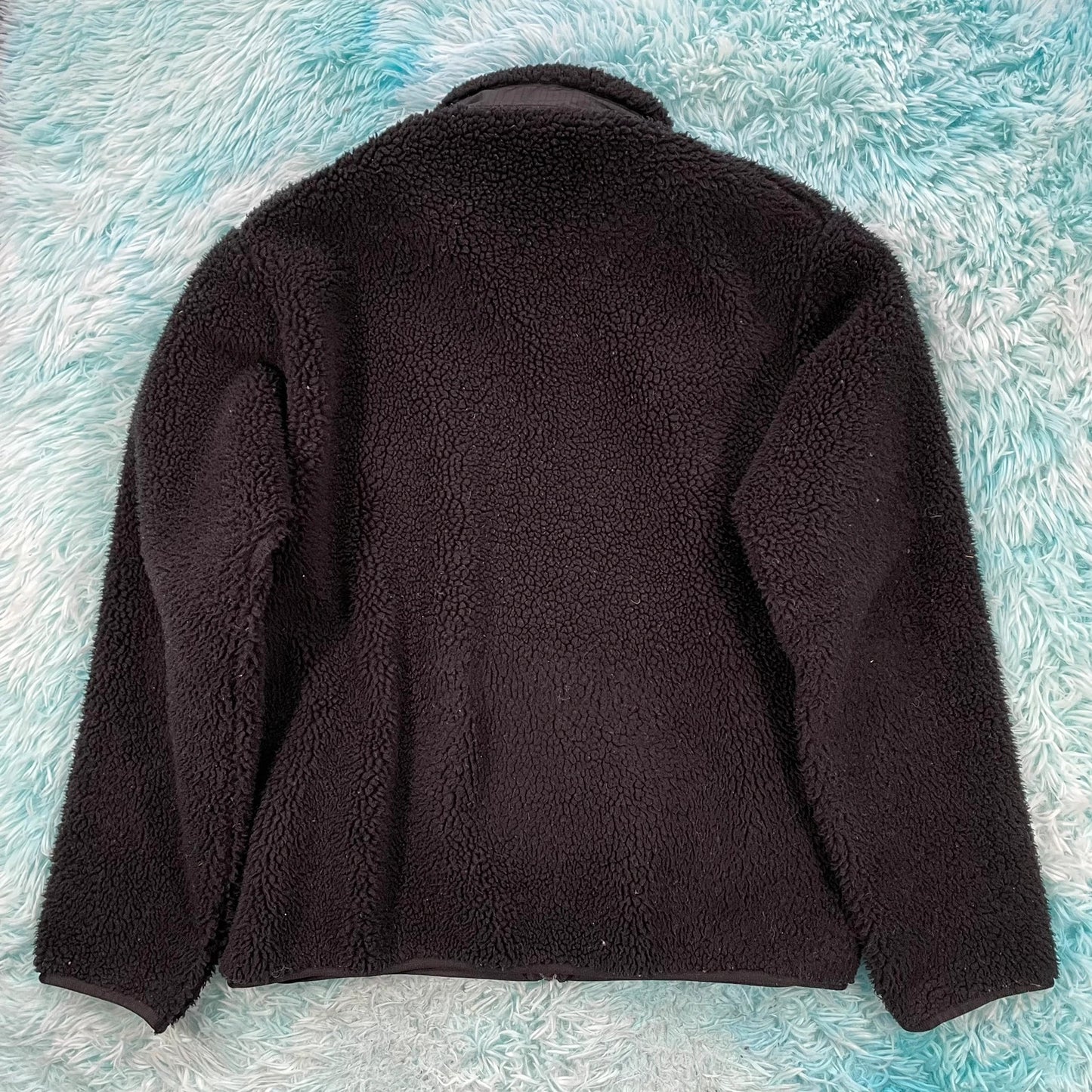 Black Uniqlo Sherpa Fleece Jumper - Medium