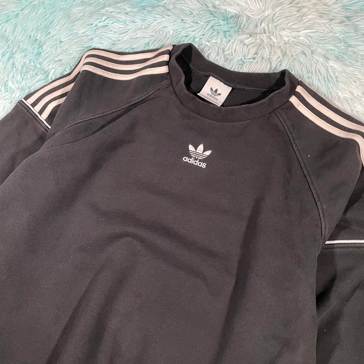 Black Adidas Sweatshirt - XXL