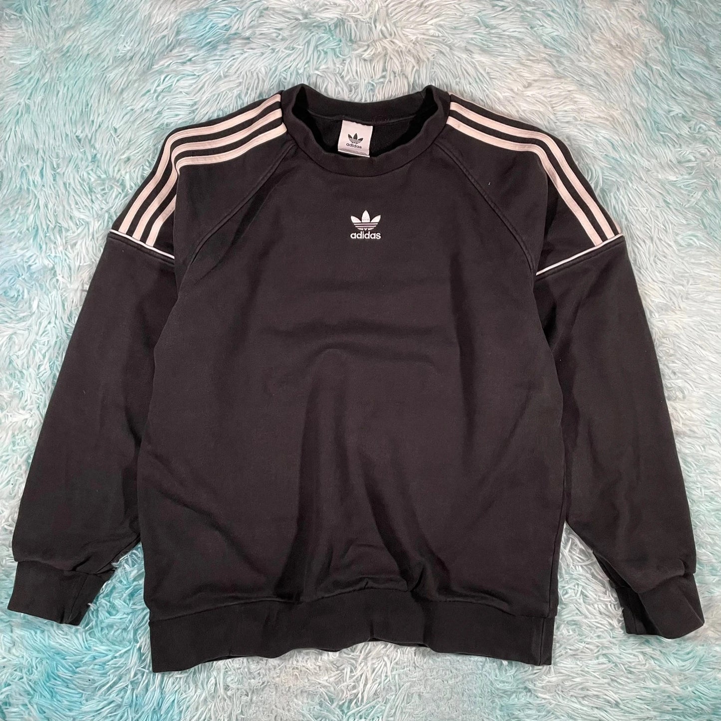 Black Adidas Sweatshirt - XXL