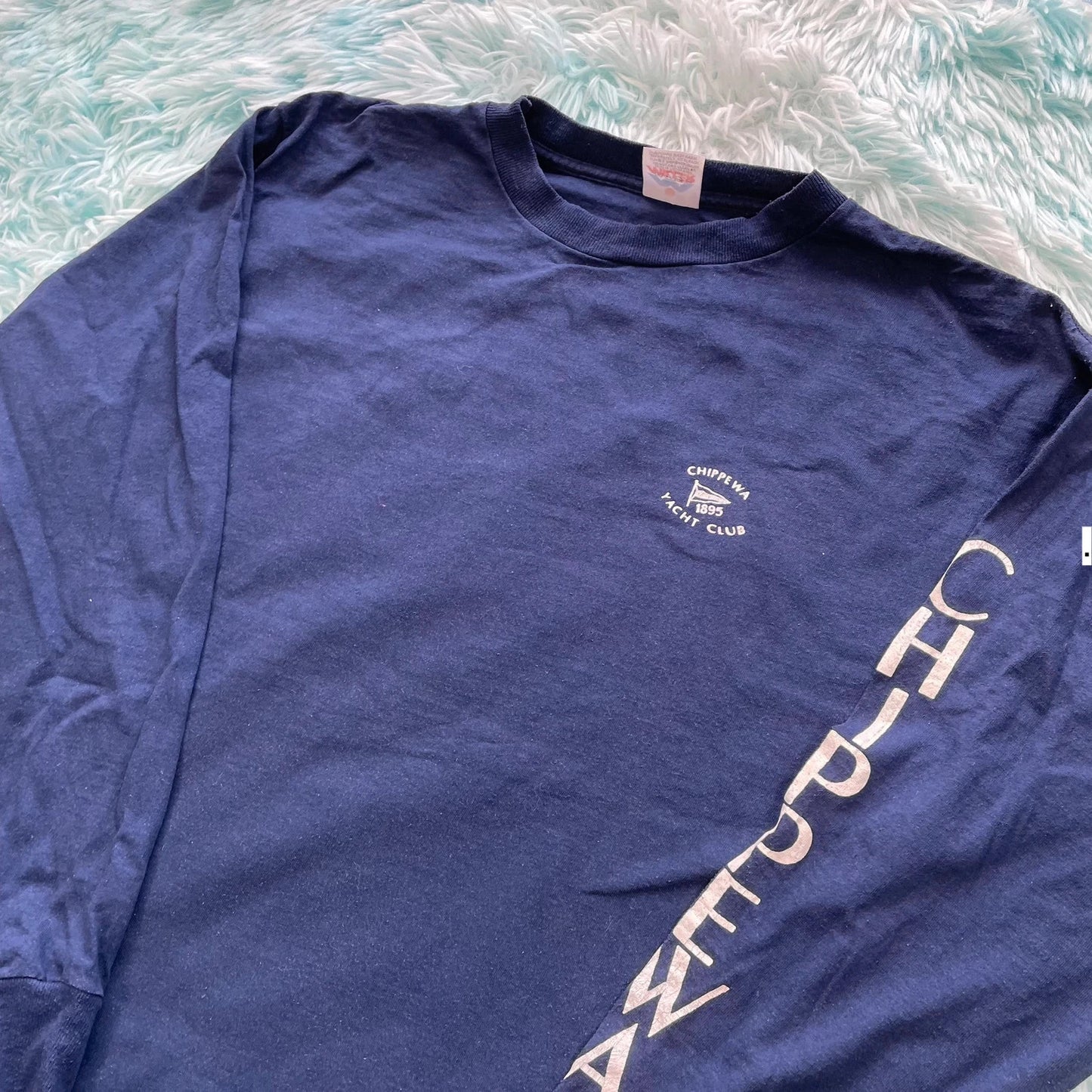 Vintage 90s Navy Chippewa Yacht Club Graphic T Shirt - XL