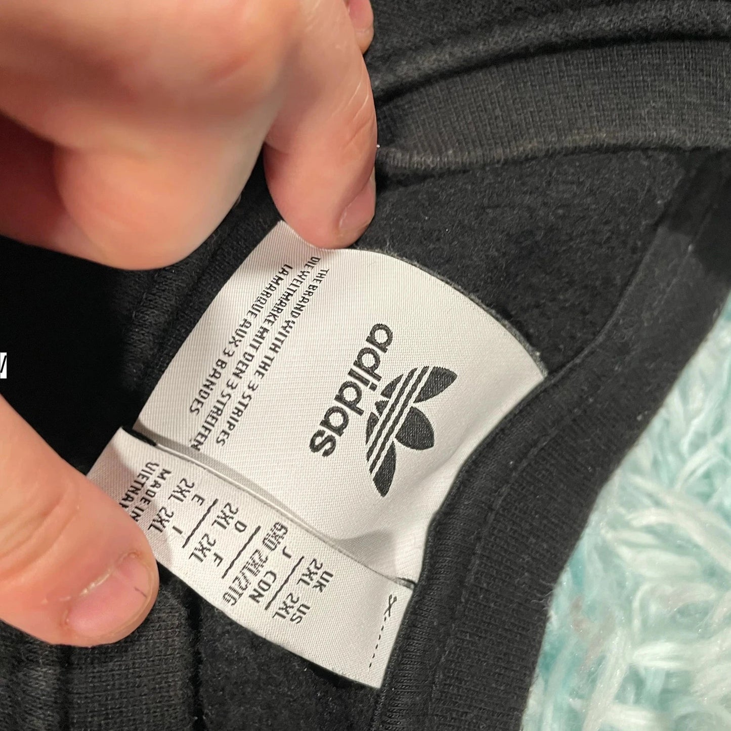 Black Adidas Sweatshirt - XXL