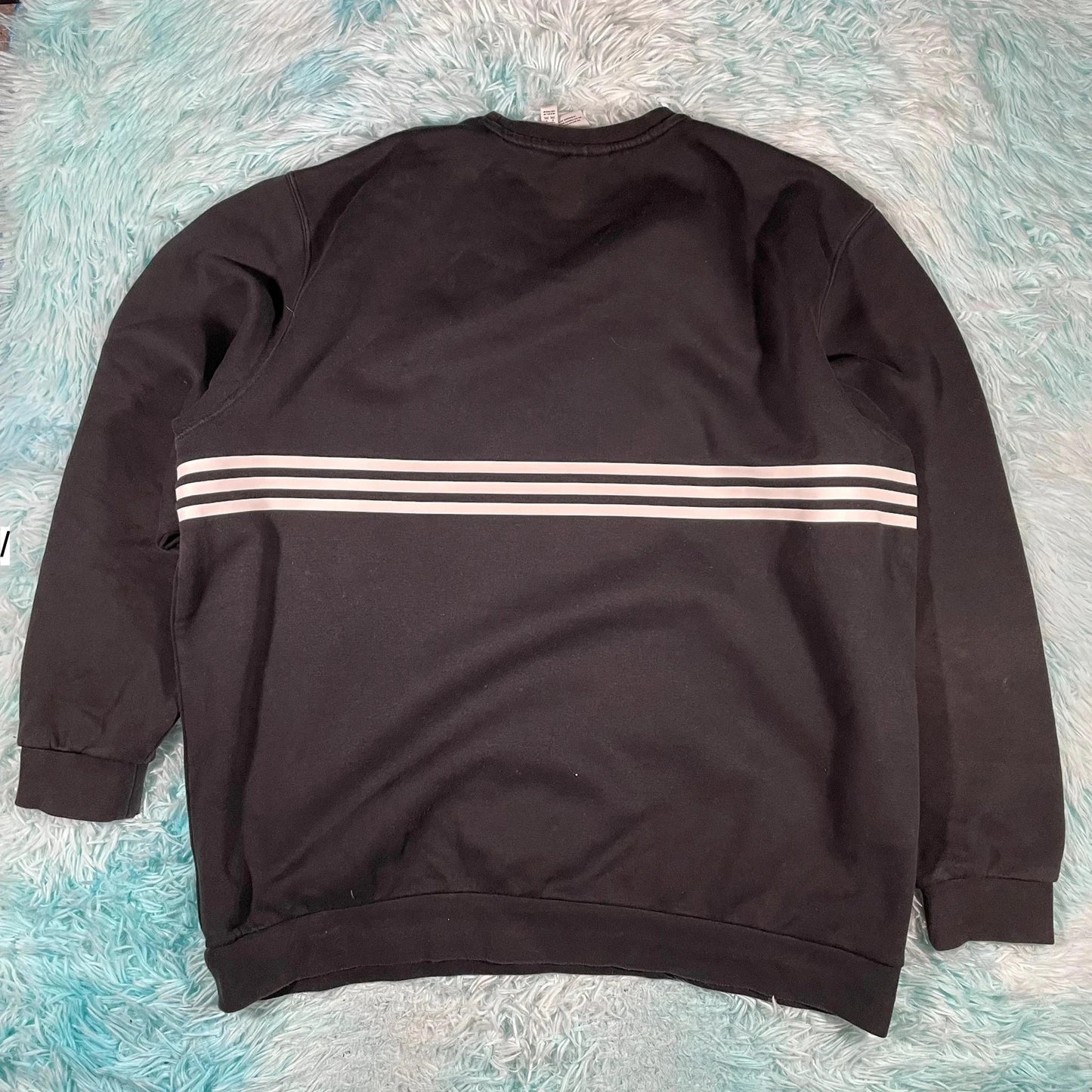 Black Adidas Sweatshirt - XXL