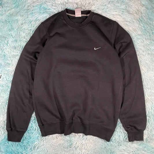 Vintage Black Nike Sweatshirt - Medium
