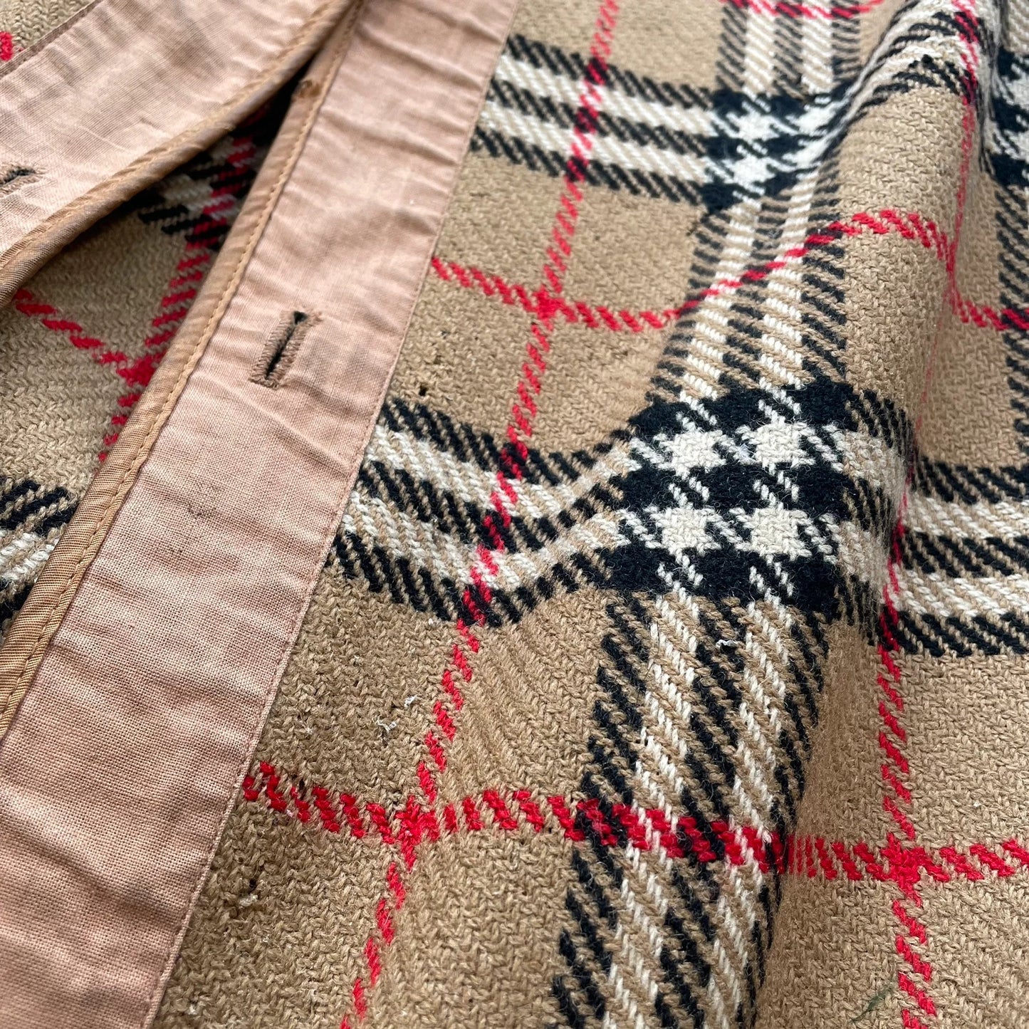 Vintage Burberry Novacheck Trench Coat Lining - Large