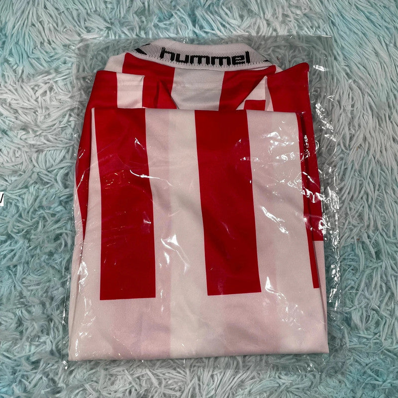 Deadstock Vintage 90s Red & White Striped Hummel Football Shirt - Medium
