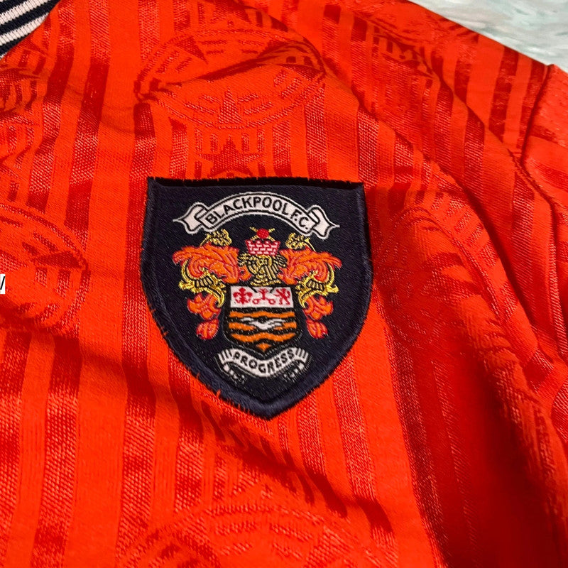 Vintage 1998 90s Blackpool Shirt Lotto - Large