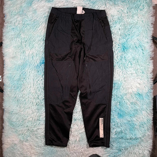 Black Adidas Ripstop Tracksuit Bottoms - Small