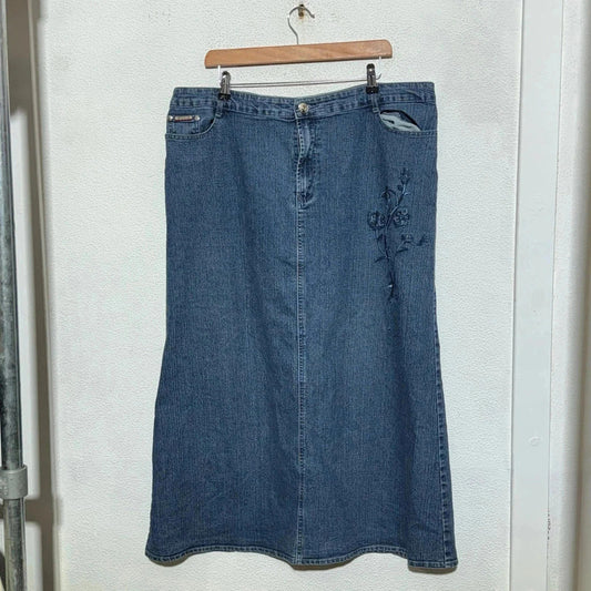 Vintage 00s Blue Denim Skirt Embroidered - Size 20
