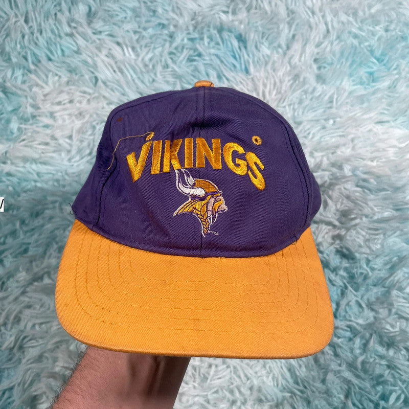 Vintage 90s Purple Minnesota Vikings NFL Cap