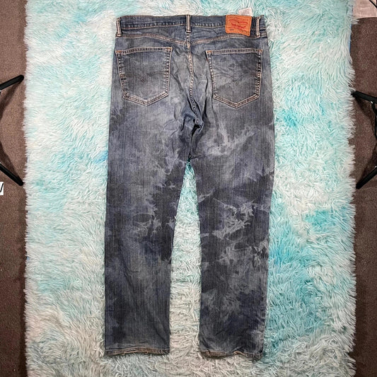 Vintage Levi’s 505 Jeans Straight Leg Bleach Dyed - 36W 32L