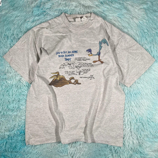 Vintage 90s Grey Looney Tunes Graphic T Shirt - XL
