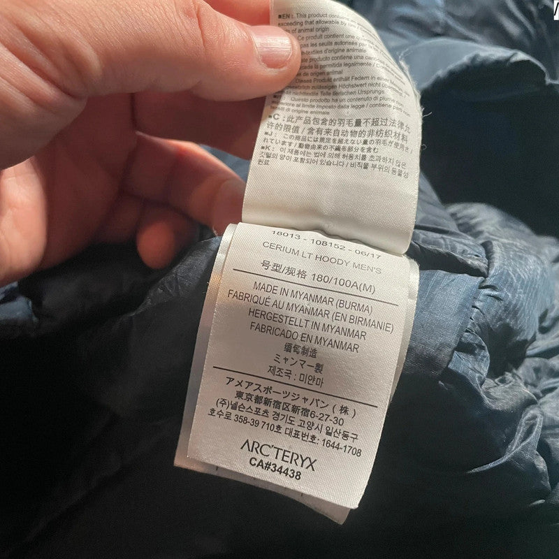 Navy Arc’teryx Puffer Jacket Cerium LT - Medium