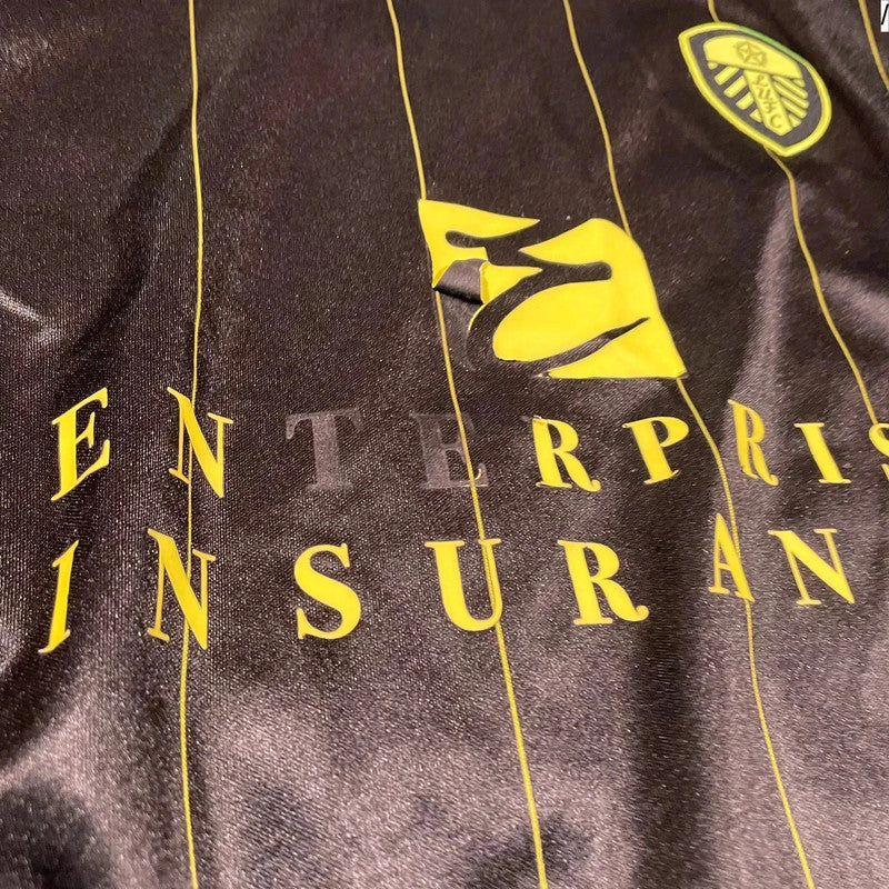 2011 Leeds Away Shirt Macron Black - XL