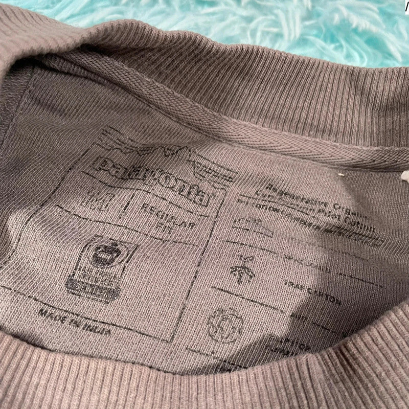 Grey Patagonia Sweatshirt - Medium